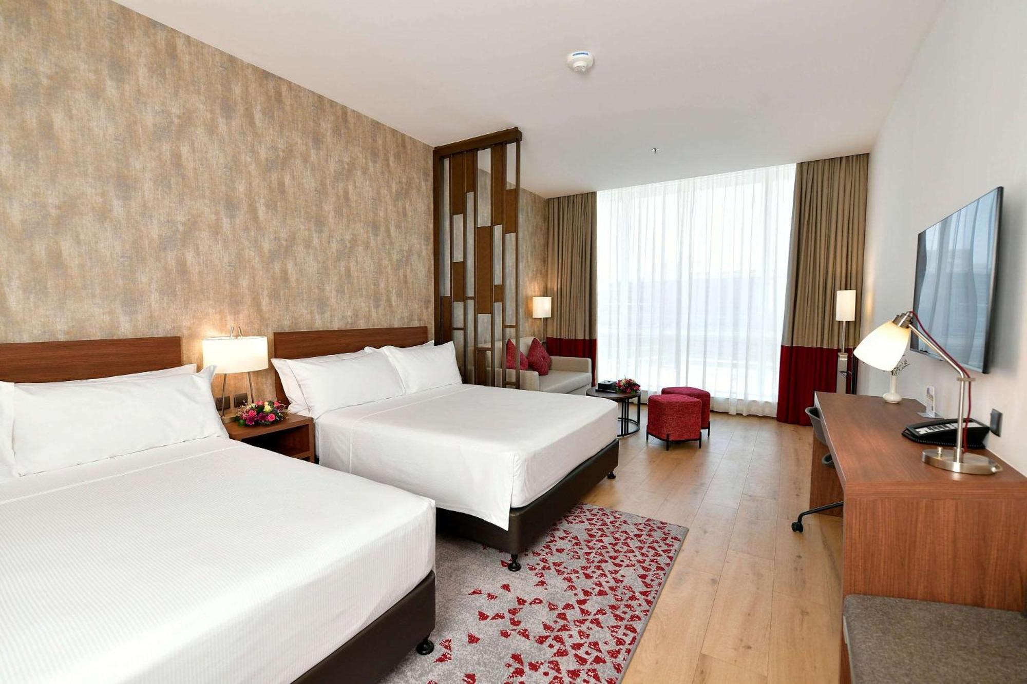 Comfort Hotel Riyadh Olaya Exterior foto